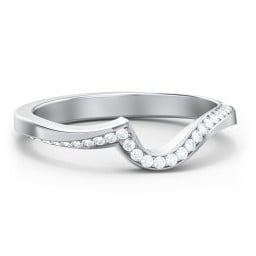 Twisted Wave Band Ring with Diamond Accents