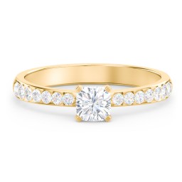 Engagement Ring with Graduated Side Stones in 10K Solid Yellow Gold