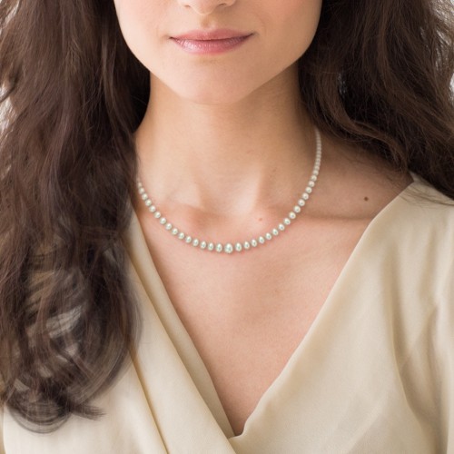 Graduated Freshwater Pearl Necklace With Sterling Silver Clasp