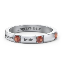 Elegant Three Gemstone Ring in 925 Sterling Silver with Garnet