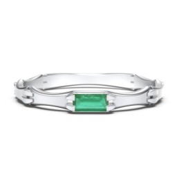East-West Stackable Baguette Ring with Hinged Texture in 925 Sterling Silver with Emerald
