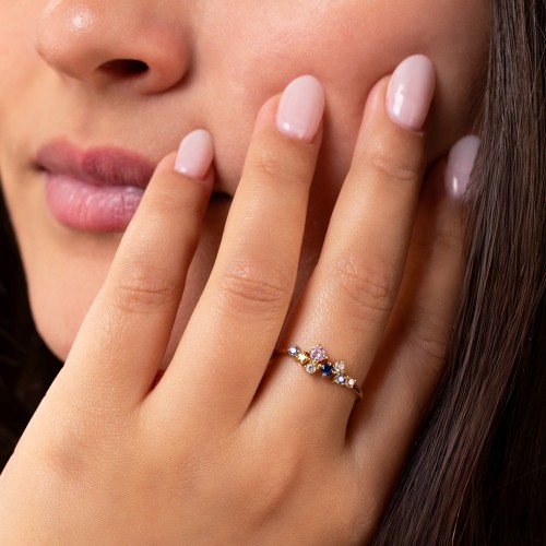 8-Stone Cluster Ring