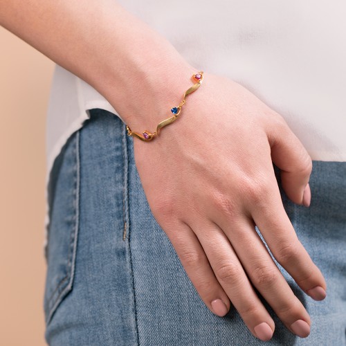 Engravable Milgrain Family Bracelet with Heart Birthstones (1-7 Stones)