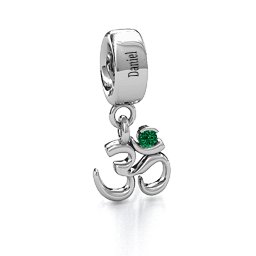 Sound of Universe - Om Bracelet Charm in 925 Sterling Silver with Emerald