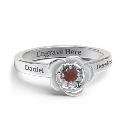 Flourish Rose Ring in 925 Sterling Silver with Garnet