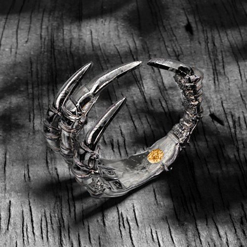 Carmilla - Claw Ring with Hidden Gemstone