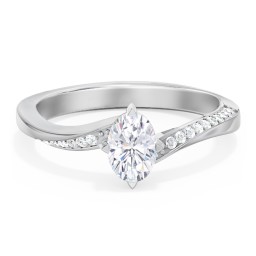 Solitaire Engagement Ring with Twisted Shoulder Accents