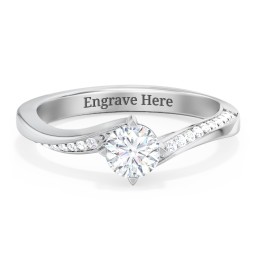 Solitaire Engagement Ring with Twisted Shoulder Accents