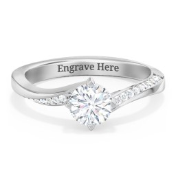 Solitaire Engagement Ring with Twisted Shoulder Accents