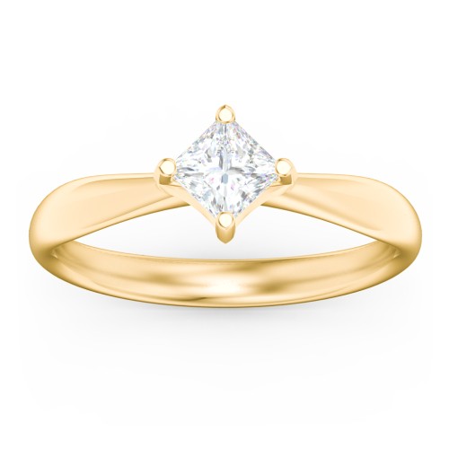 Classic Diamond Solitaire with 4 Prong Setting – 10K Yellow Gold