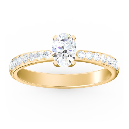 Engagement Ring with Graduated Side Stones – 10K Yellow Gold with Lab Diamond