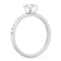 Engagement Ring with Graduated Side Stones