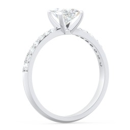 Engagement Ring with Graduated Side Stones