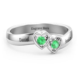 Double Interlocked Hearts Ring in 925 Sterling Silver with Emerald