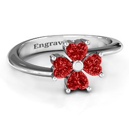 Four Heart Clover Ring in 925 Sterling Silver with Garnet