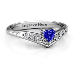 V-Accented Heart Ring
