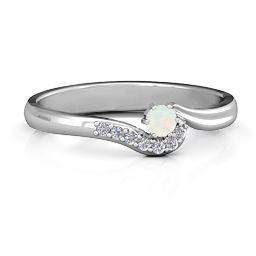 Solitaire Wave Ring with Stone Accents