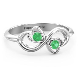 Pair of Hearts Infinity Ring with Gemstones in 925 Sterling Silver with Emerald