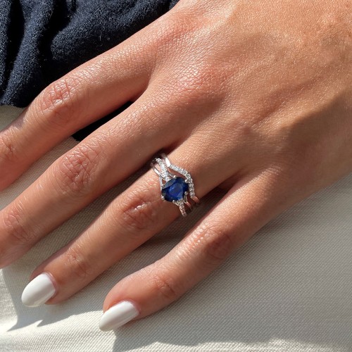 Oval Cut Gemstone Ring with Twisted Band and Accents – 14K White Gold with White Premium Zirconia and Fancy Blue Premium Zirconia