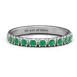 Magical Affinity Ring in 925 Sterling Silver with Emerald