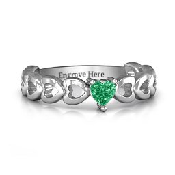 Enchanting Love Promise Ring in 925 Sterling Silver with Emerald
