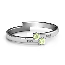 Diagonal Dazzle Ring With 2-3 Gemstones in 925 Sterling Silver with Peridot and Cubic Zirconia