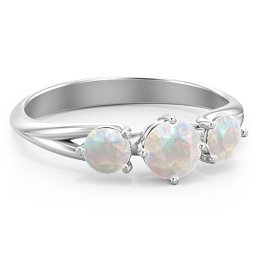 Orion’s Belt Three Stone Round Brilliant Cut Ring