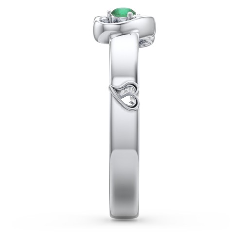Shape of My Heart Ring – Sterling Silver with Emerald