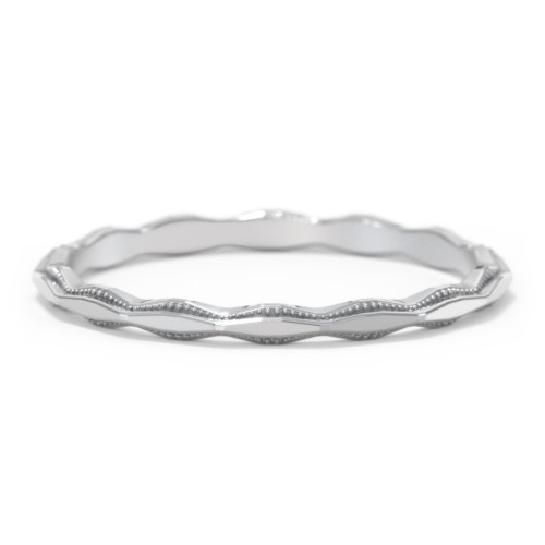 Faceted Wave Band with Milgrain Detailing – Sterling Silver