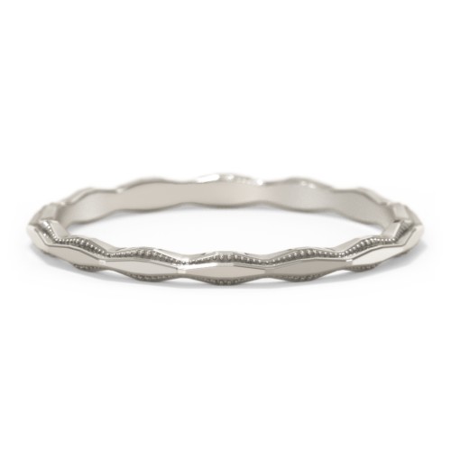 Faceted Wave Band with Milgrain Detailing – 10K White Gold