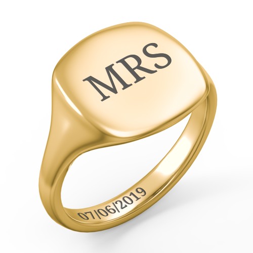 Women's Large Cushion Signet Ring – 10K Yellow Gold