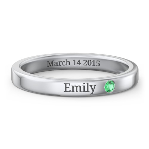 Stackable Birthstone Ring with Engraving – Sterling Silver with Emerald
