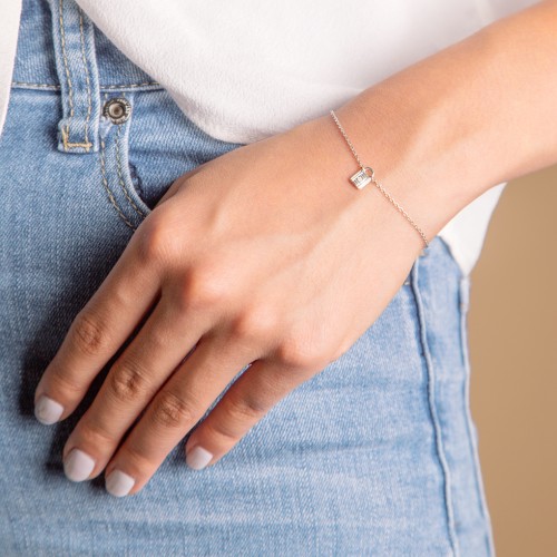 Padlock Bracelet with Accent Stone – Sterling Silver with Green Premium Zirconia