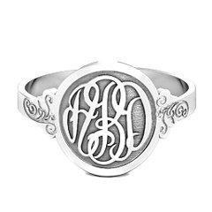 Signet Ring in Sterling Silver with Engraved Monogram - MYKA