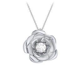 Flourishing Rose Pendant in 925 Sterling Silver with Diamond
