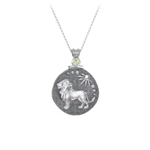 Engravable Leo Zodiac Medallion With Accent – Sterling Silver with Peridot
