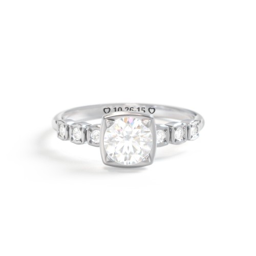 Round Gemstone Cube Ring with Star Set Accents