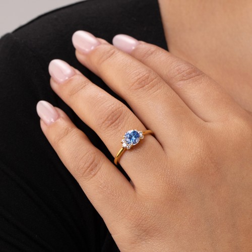 Round Gemstone Ring With Clustered Side Stones – 10K Yellow Gold with Fancy Pink Premium Zirconia and Cubic Zirconia