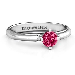 Ski Tip Solitaire Round Ring in 925 Sterling Silver with Ruby