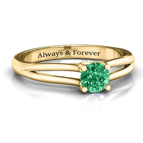 Split Shank Solitaire Ring – 10K Yellow Gold with Emerald
