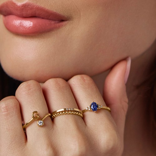Solitaire Oval with Triple Accents Ring – 10K Rose Gold with Amethyst and White Premium Zirconia
