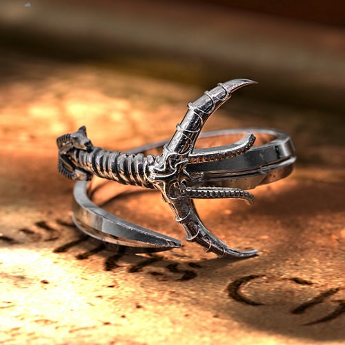 Carmilla - Hastur Ring – Sterling Silver