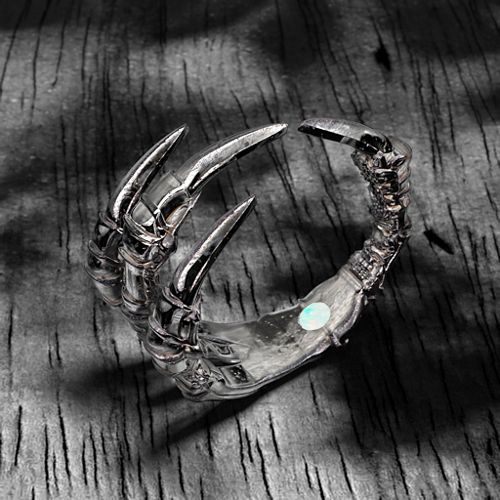 Carmilla - Claw Ring with Hidden Gemstone