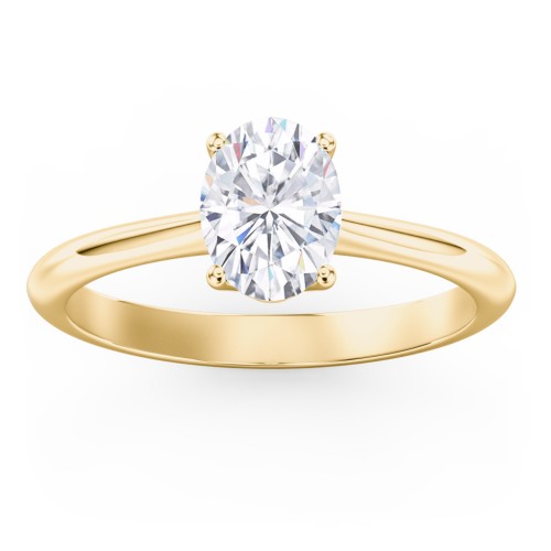 Classic Solitaire Engagement Ring – 9kt Yellow Gold