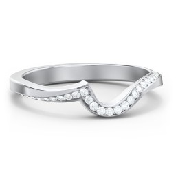 Twisted Wave Band Ring with Diamond Accents