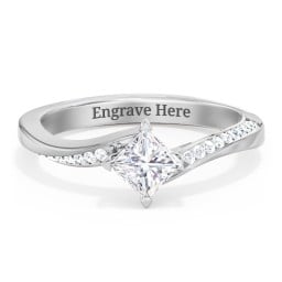 Solitaire Engagement Ring with Twisted Shoulder Accents