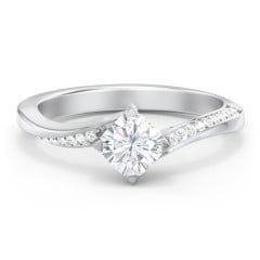 Solitaire Engagement Ring with Twisted Shoulder Accents