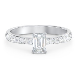 Engagement Ring with Graduated Side Stones