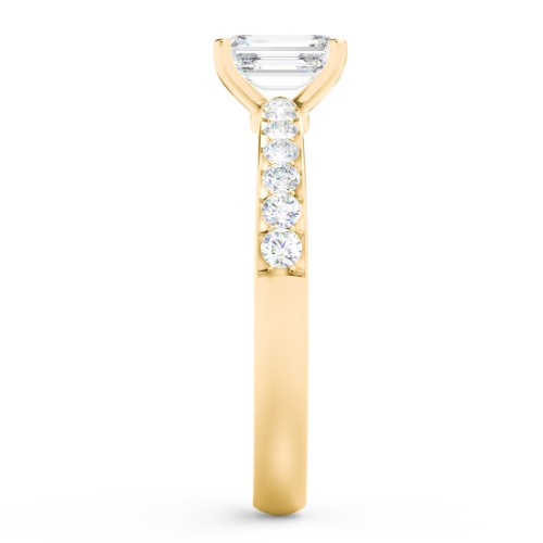 Engagement Ring with Graduated Side Stones – 9kt Yellow Gold with Lab Diamond