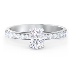 Engagement Ring with Graduated Side Stones